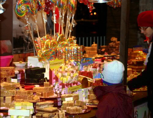 rsz_123 Christmas Shopping London Market