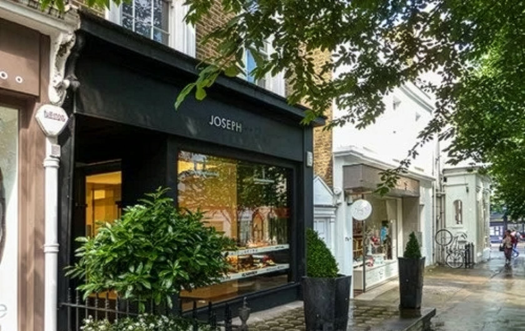Stylish shopping in Notting Hill