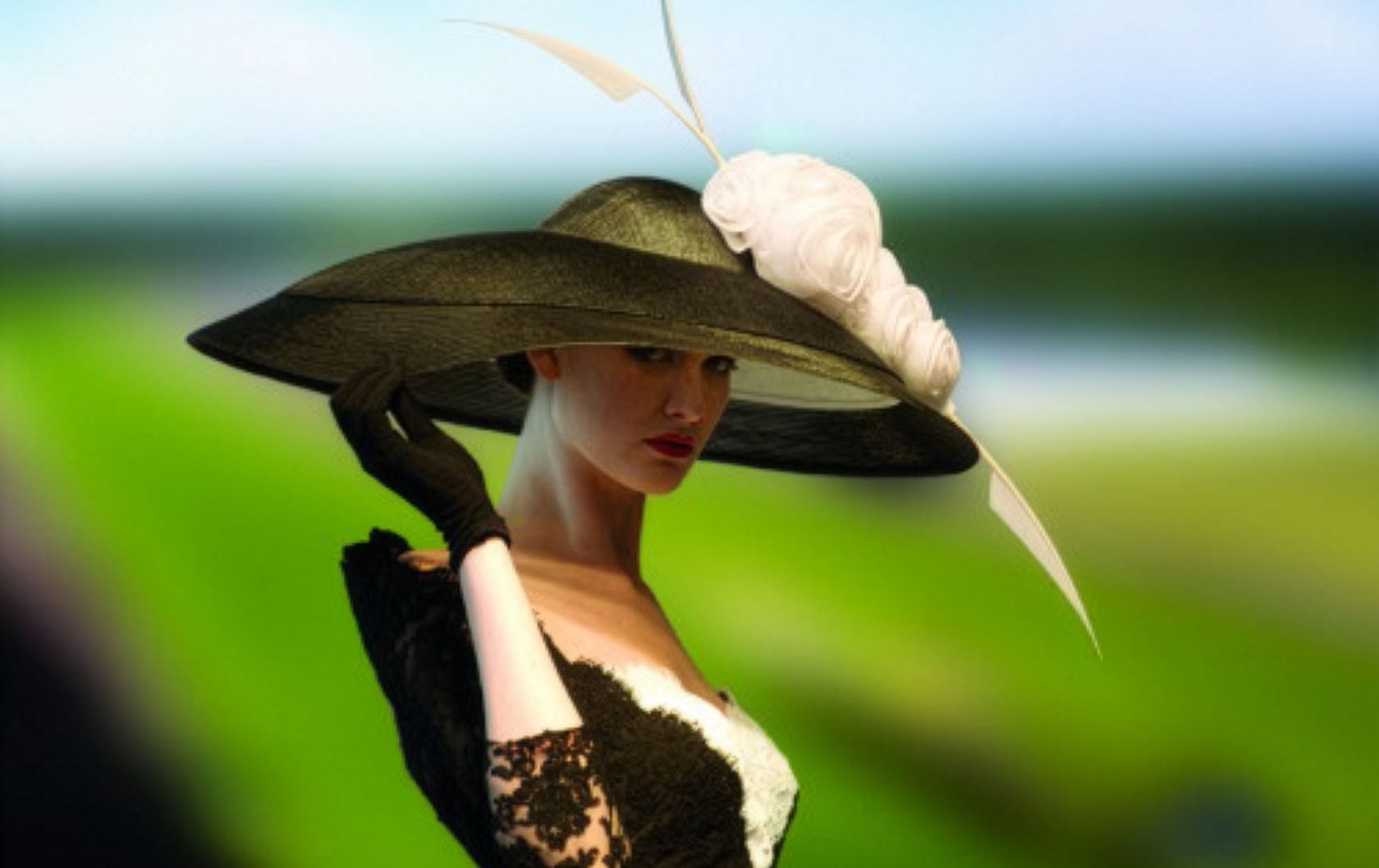 Grace. Check. Elegance. Check. Gorgeous Hat. Check. It must be Royal Ascot!