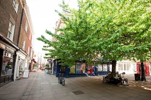 A Stroll Through Shepherd Market in Mayfair