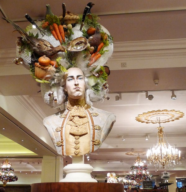4 s man in wig decorations londonperfect shopping