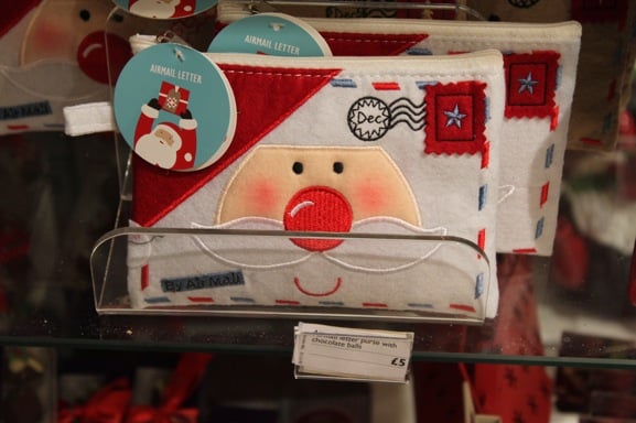 53-santa-felt-purse
