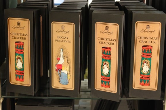 67-edinburgh-boxed-christmas-food-gifts