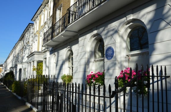 Top 10 Tips for Buying an Apartment or Home in London
