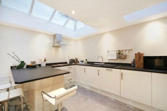 London Property for Sale Pembroke Place Kitchen