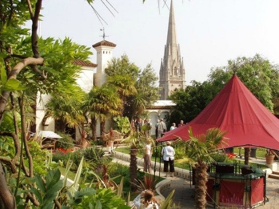 Relax in a London Roof Garden this Summer