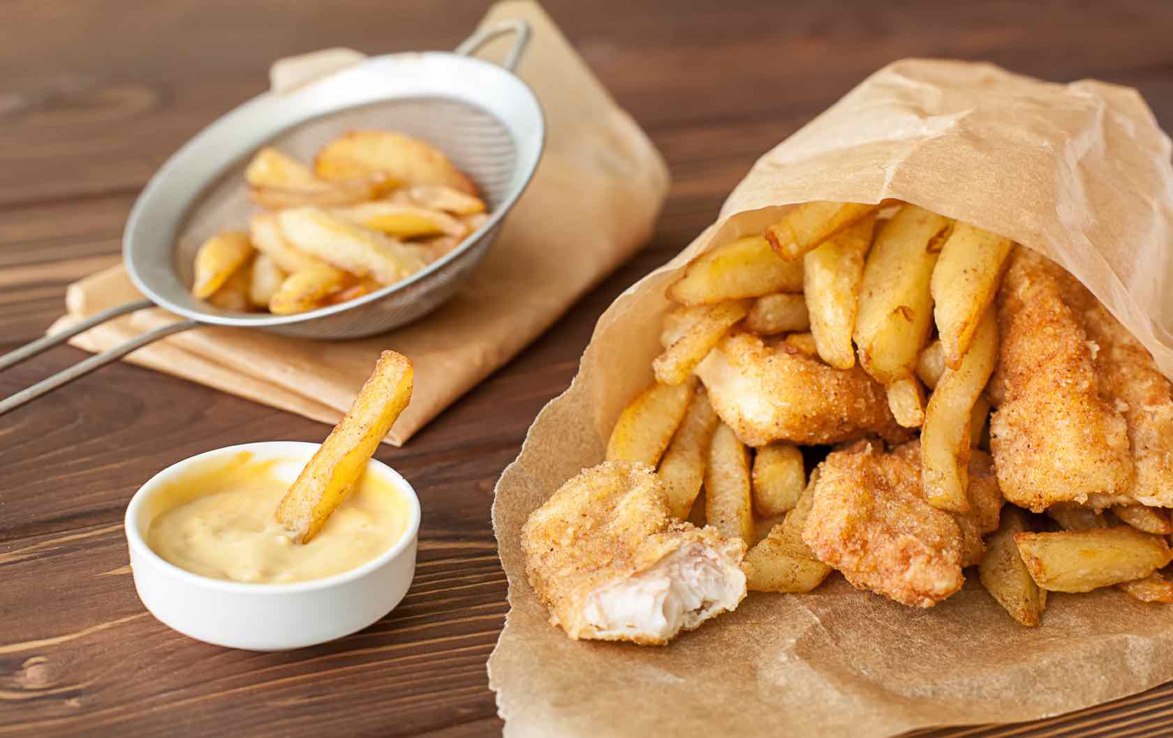 Quintessential British Cuisine_What to Eat in London by London Perfect Fish and Chips