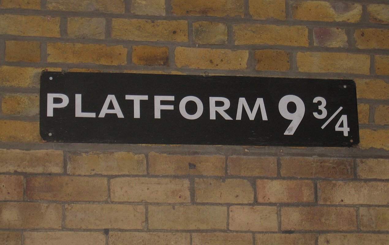 Harry Potter Platform 9 3/4
