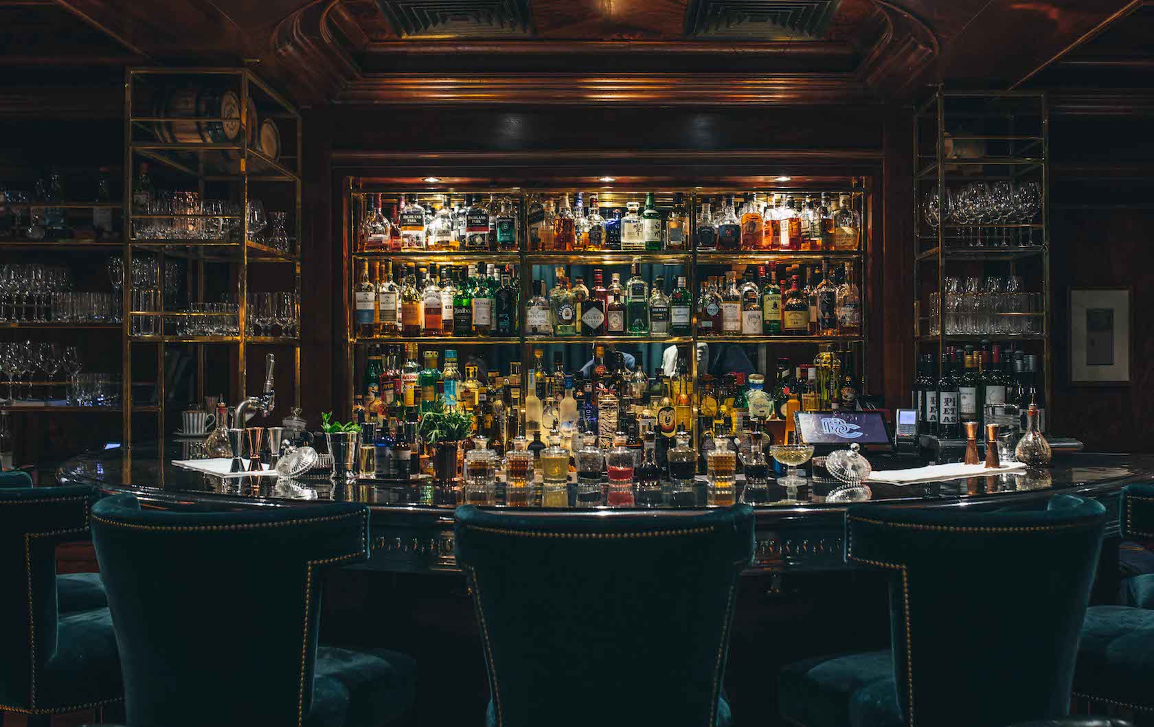 cocktail bars in London by London Perfect