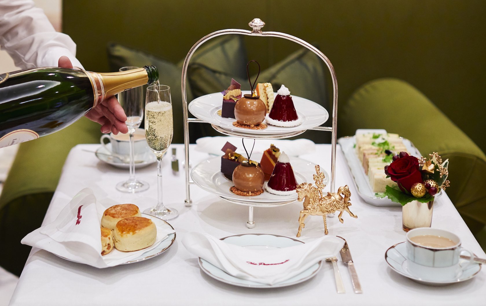 afternoon teas in London by London Perfect
