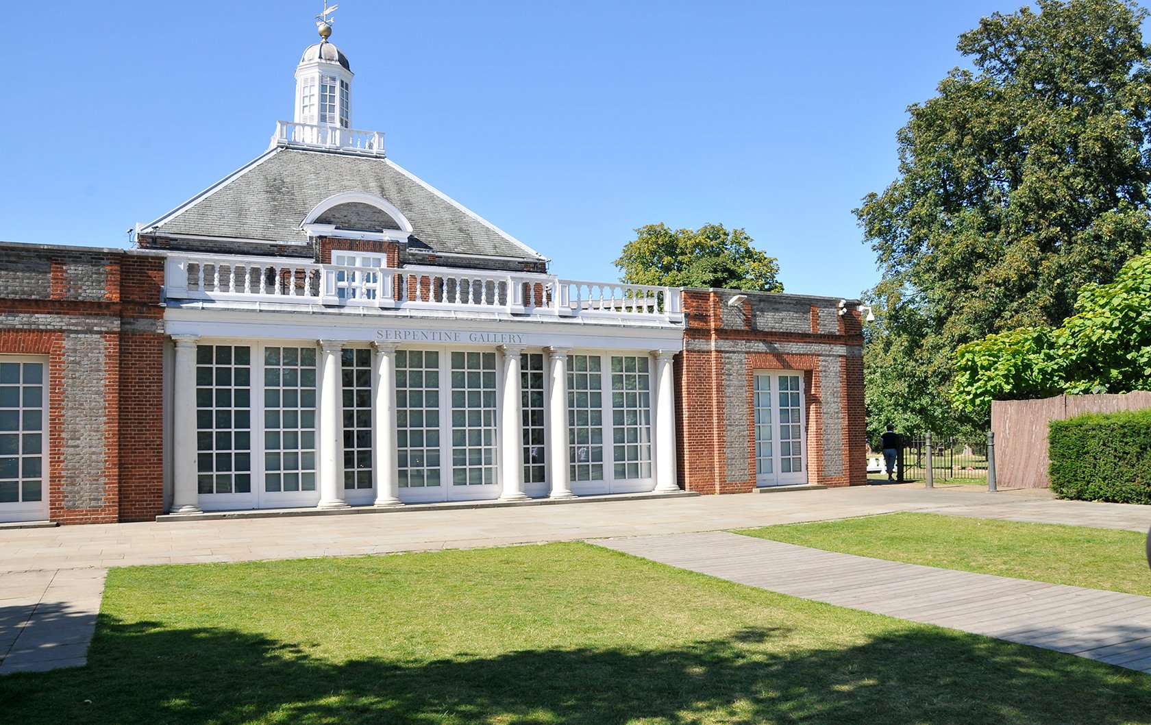 Serpentine Gallery in Kensington Gardens