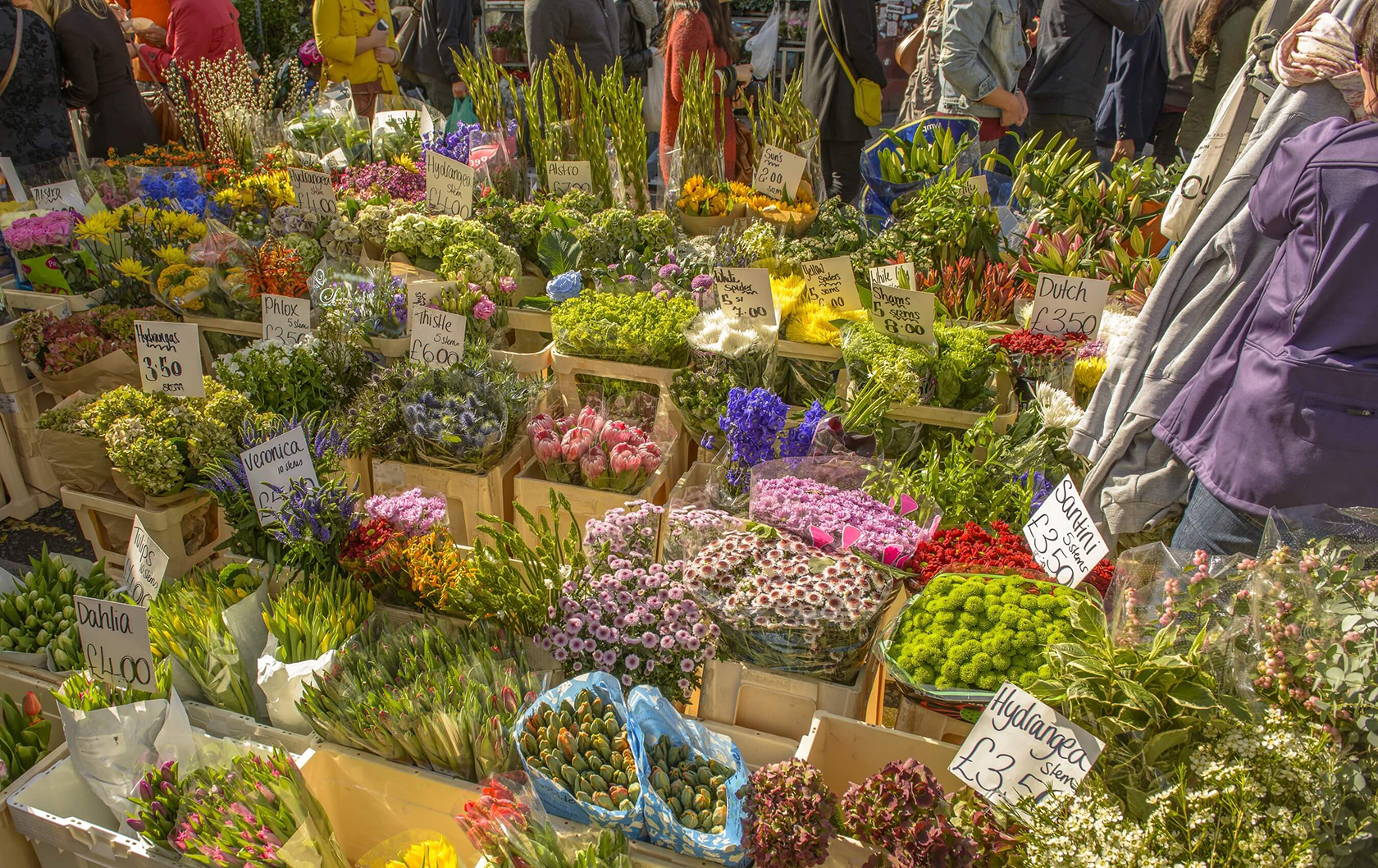 4 of the Best Markets for Flowers, Vintage and More in London
