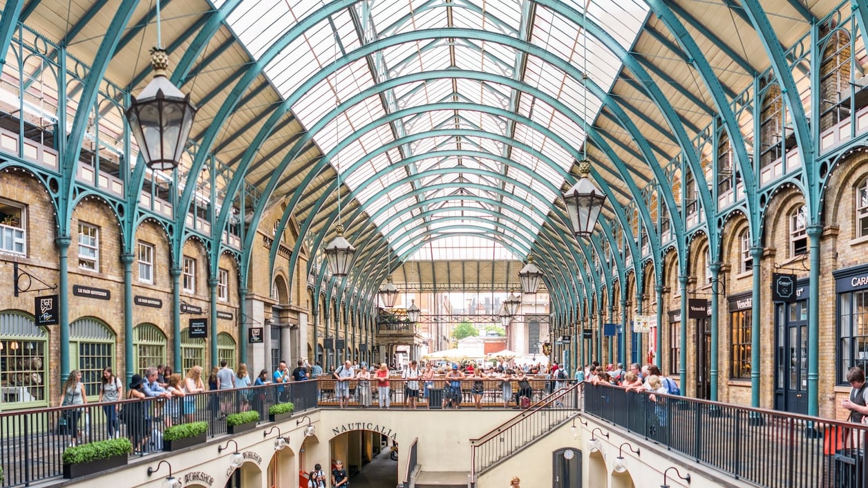 Shopping in Covent Garden