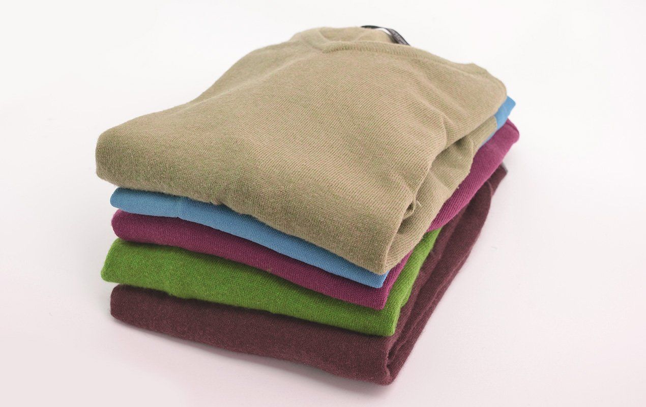 cashmere-sweaters-177348825