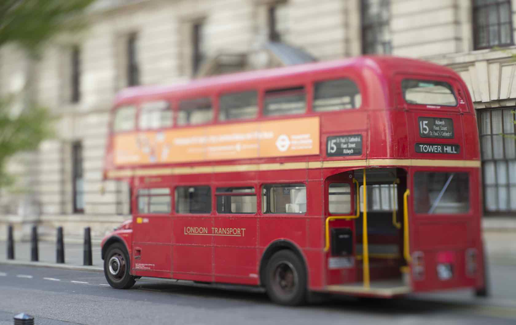 Top 5 Travel Tips to Get Around London