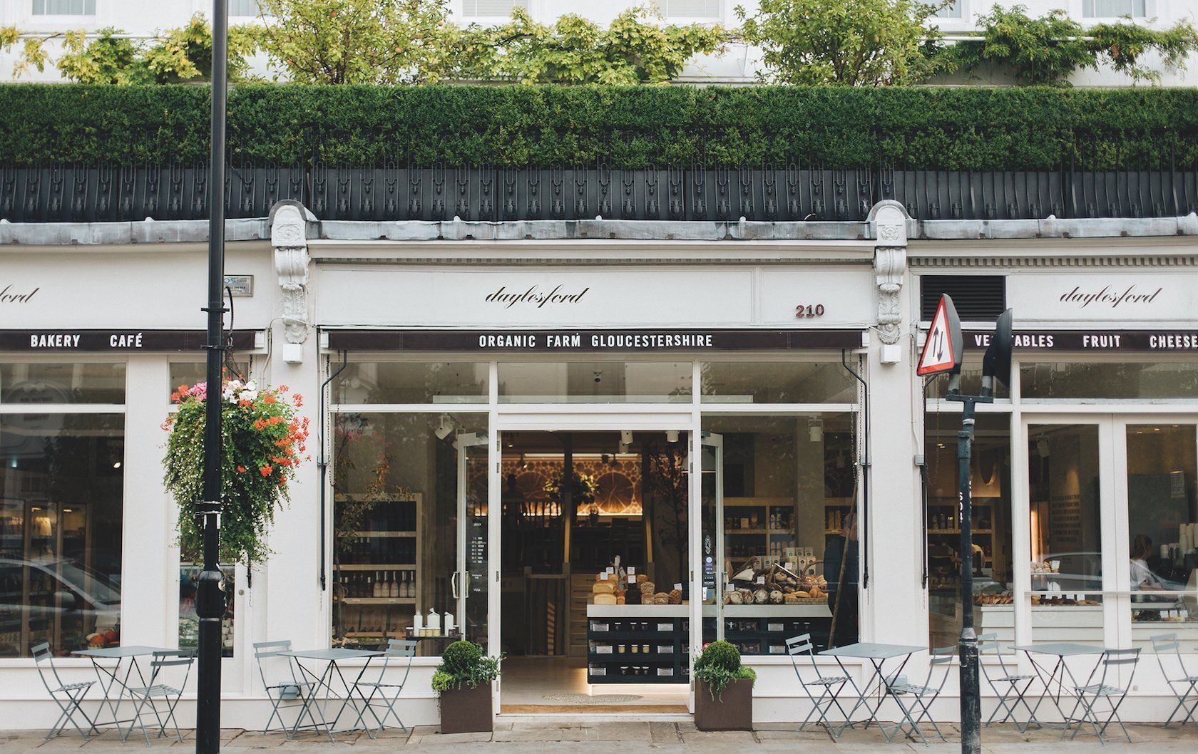 best cafés in Notting Hill by London Perfect