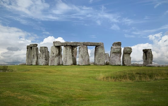 London Day Trip Tours to Stonehenge and Other Iconic British Landmarks