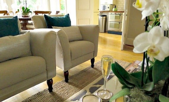 London Perfect Austen Vacation Rental Kensington Living Room