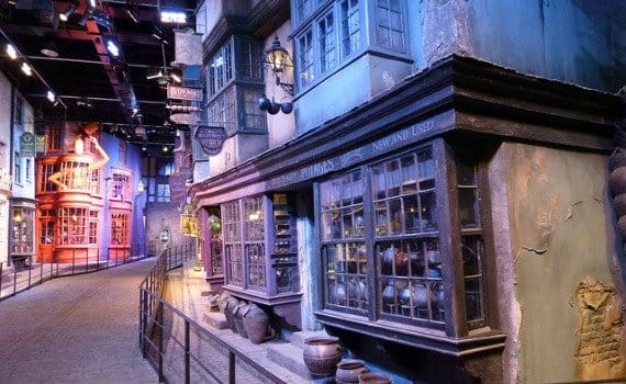 Diagon Alley Harry Potter Studios Tour London