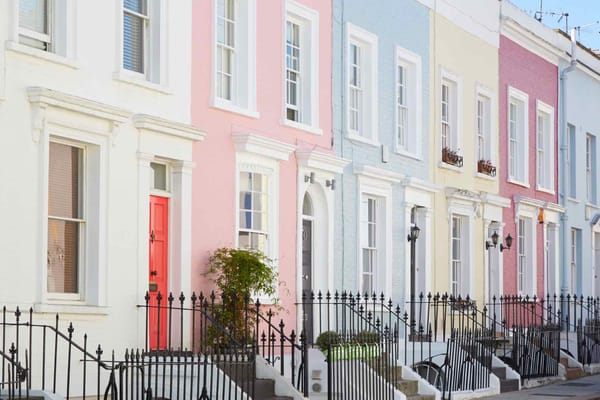 Notting Hill's Most Colorful Streets