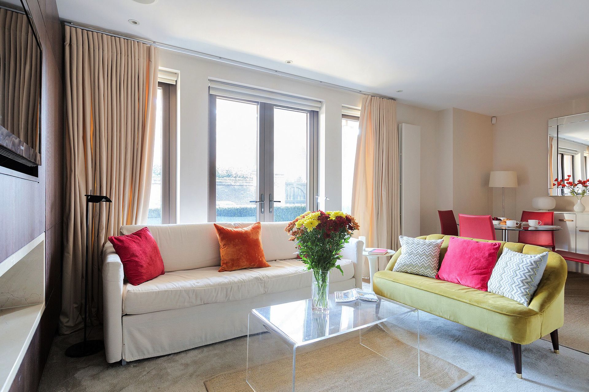 London Vacation Rentals Short Term Apartment In Pelham