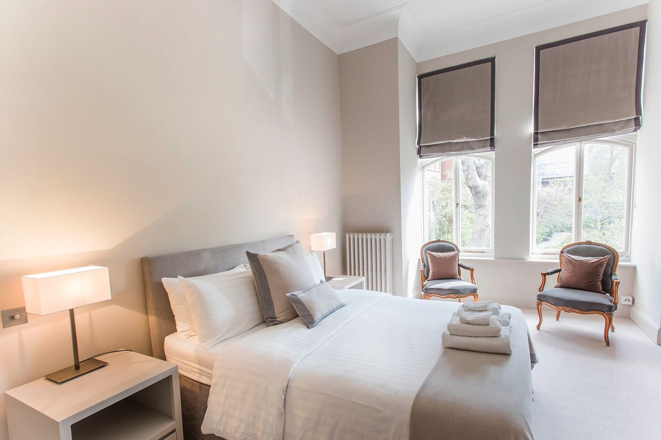 Remarkable Three Bedroom London Vacation Rental in Knightsbridge